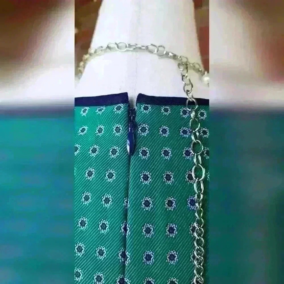 J crew green with small dot flowers dress size 4 - Picture 8 of 17